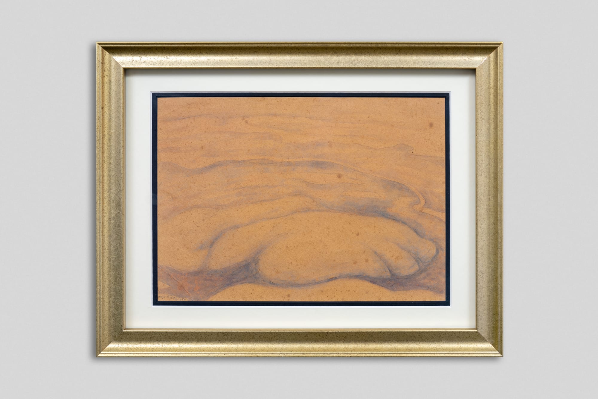 Custom framing · 2.5cm Classic Champagne